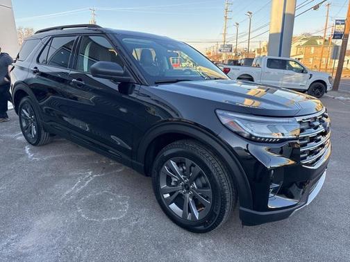 2026 Ford Explorer Active (200A)