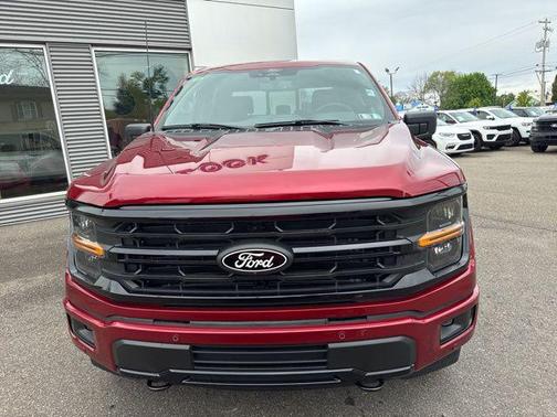 RUBY RED METALLIC TINTED CC 2026 Ford F-150 XLT