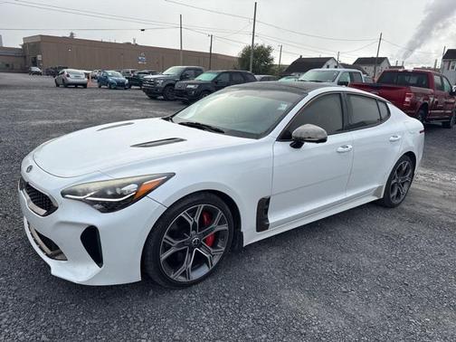 2019 Kia Stinger GT2
