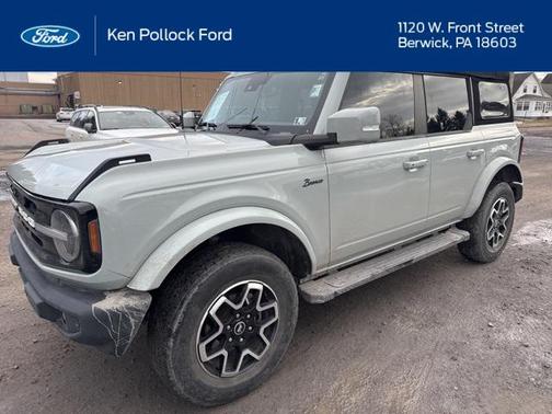 2022 Ford Bronco Outer Banks