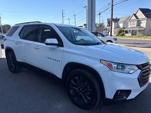 Summit White 2021 Chevrolet Traverse RS