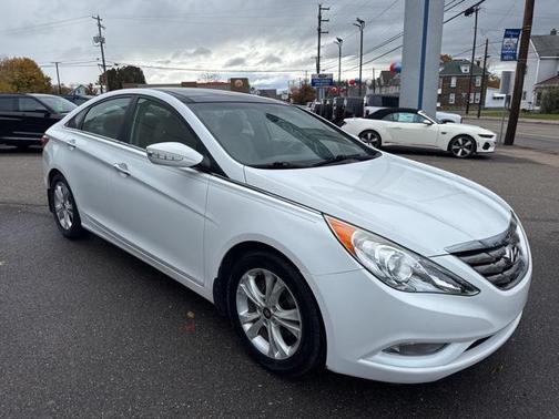 2012 Hyundai SONATA Limited
