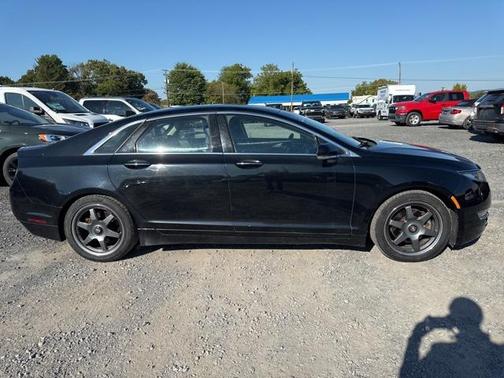 2016 Lincoln MKZ Base