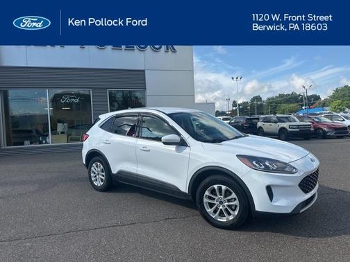 2020 Ford Escape SE