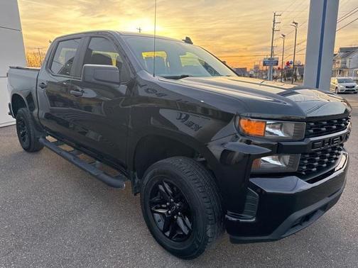 2020 Chevrolet Silverado 1500 Custom Trail Boss