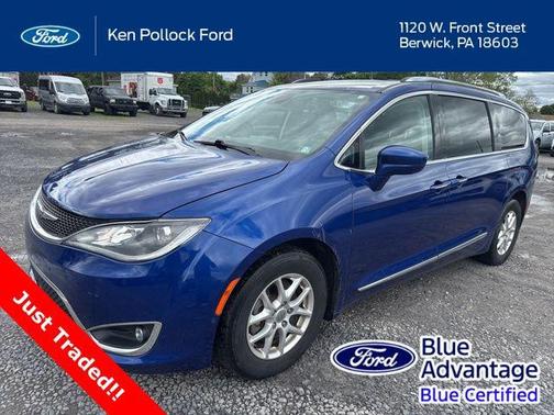 Ocean Blue Metallic 2020 Chrysler Pacifica Touring L