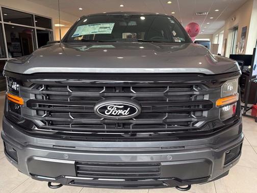 Carbonized Gray Metallic 2026 Ford F-150 XLT