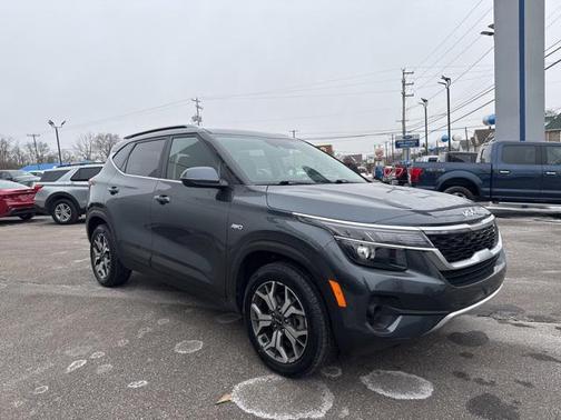 2022 Kia Seltos EX