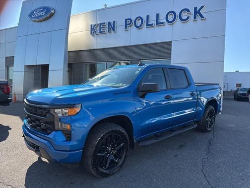 2022 Chevrolet Silverado 1500 Custom