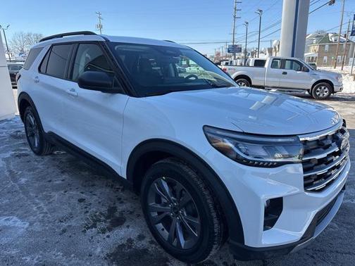 2026 Ford Explorer Active (200A)