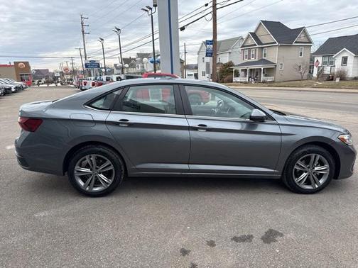 2024 Volkswagen Jetta 1.5T SE