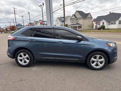2019 Ford Edge SE