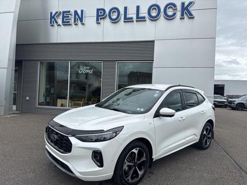 STAR WHITE METALLIC TRI-COAT 2023 Ford Escape ST-Line Elite