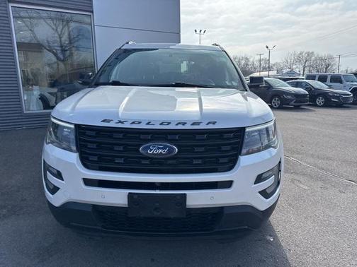 2017 Ford Explorer sport