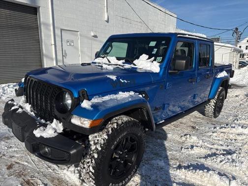 2022 Jeep Gladiator Sport
