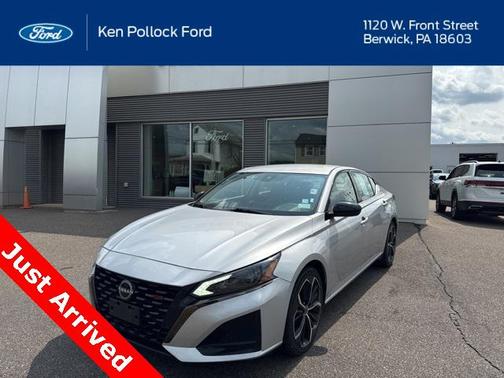 2023 Nissan Altima SR FWD