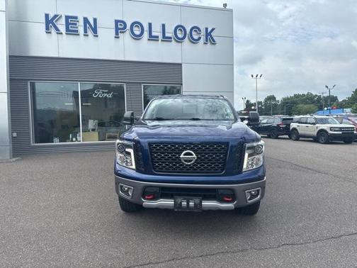 2017 Nissan Titan PRO-4X