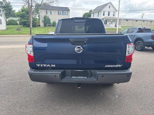 2017 Nissan Titan PRO-4X