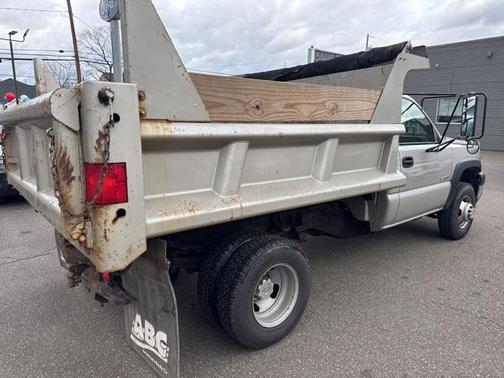 2006 Chevrolet Silverado 3500 Work Truck