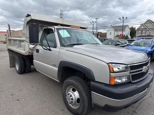 2006 Chevrolet Silverado 3500 Work Truck