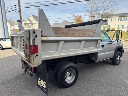 2006 Chevrolet Silverado 3500 Work Truck