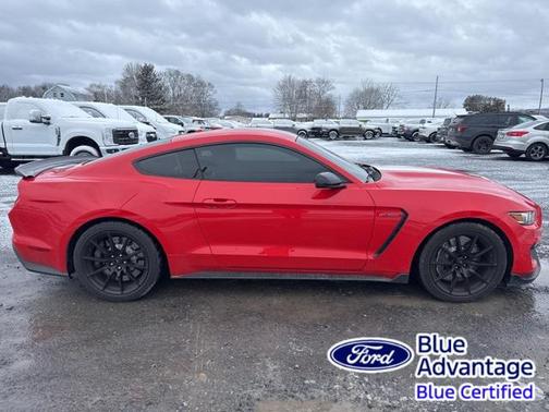 2017 Ford Shelby GT350 Base