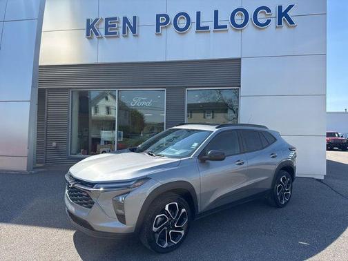 Sterling Grey Metallic 2025 Chevrolet Trax 2RS FWD