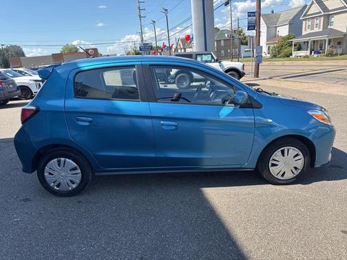 2021 Mitsubishi Mirage ES