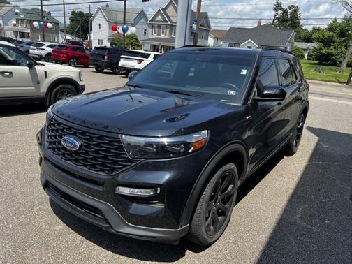 2023 Ford Explorer ST-Line