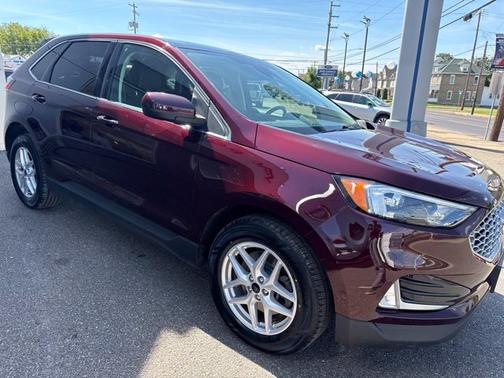 Burgundy Velvet Metallic Tinted Clearcoat 2024 Ford Edge SEL