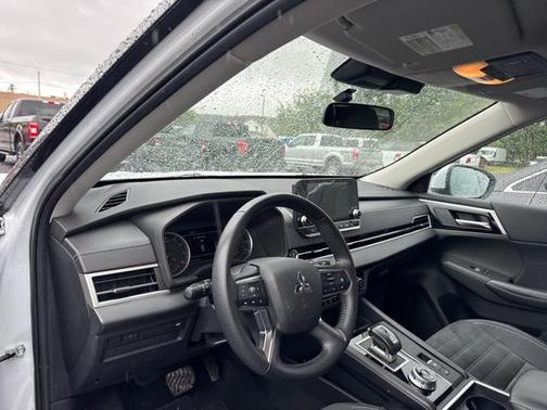 2023 Mitsubishi Outlander SE 2.5 S-AWC