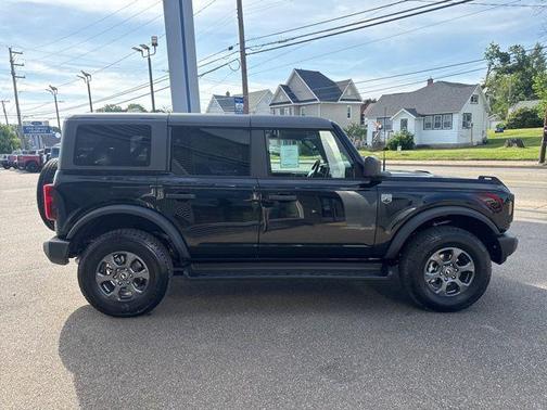 SHADOW BLACK 2026 Ford Bronco Big Bend