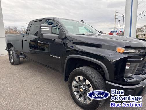 2024 Chevrolet Silverado 2500 Custom