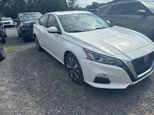 2021 Nissan Altima 2.5 SV