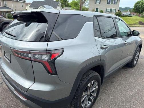 Sterling Gray Metallic 2026 Chevrolet Equinox 1LT