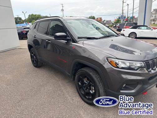 2024 Jeep Compass Trailhawk