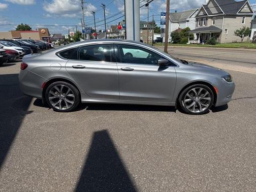 2015 Chrysler 200 C