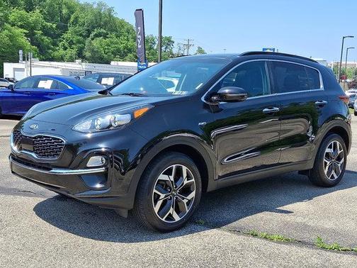 2022 Kia Sportage EX