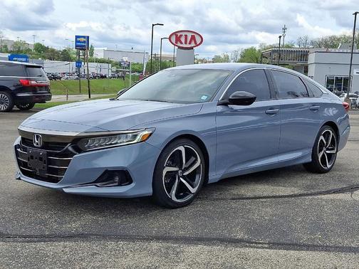 2022 Honda Accord Sport SE
