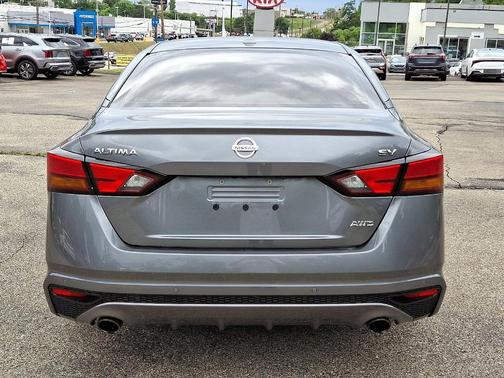 2020 Nissan Altima 2.5 SV
