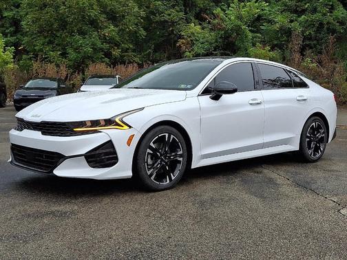 2023 Kia K5 GT-Line