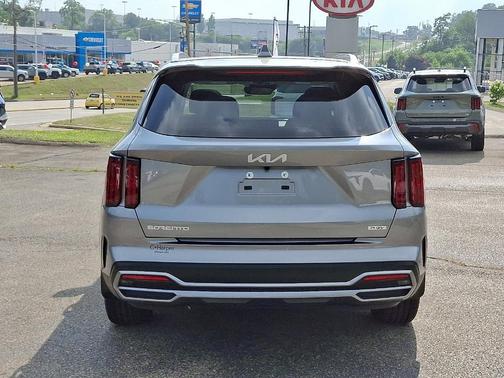 2023 Kia Sorento Plug-In Hybrid SX Prestige
