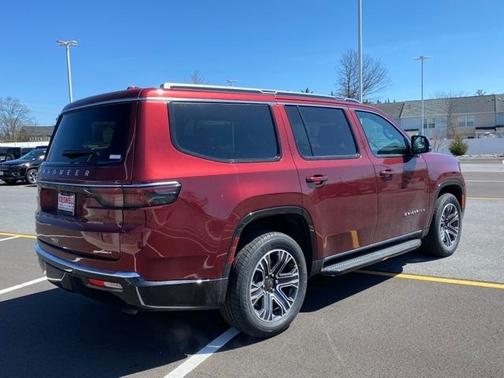 2022 Jeep Wagoneer Series III