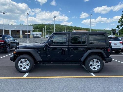 2022 Jeep Wrangler Unlimited Sport