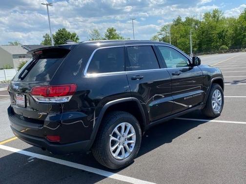 2022 Jeep Grand Cherokee WK Laredo