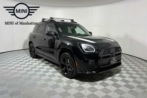 Midnight Black 2026 MINI Countryman S