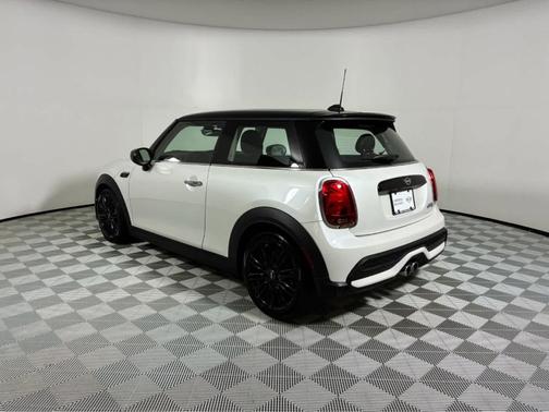White Metallic 2024 MINI Hardtop Cooper S