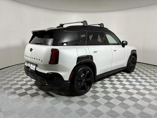 White Metallic 2026 MINI Countryman S