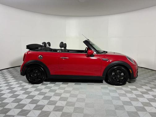 Chili Pepper Red 2024 MINI Convertible Cooper S
