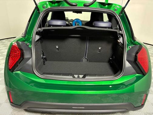 British Racing Green IV Metallic 2026 MINI Hardtop S